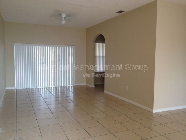 Photo - 76 Alicante Ct House