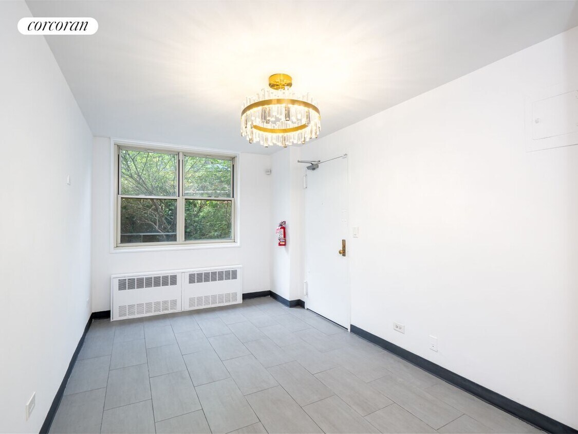 Foto principal - 185 E 85th St