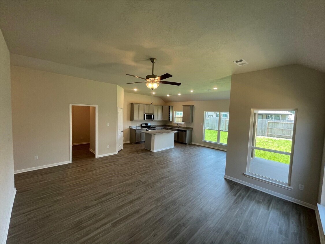 Foto del edificio - 14371 N Summerchase Cir