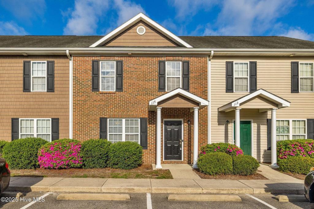 Photo - 114 Lincoln Pl Cir