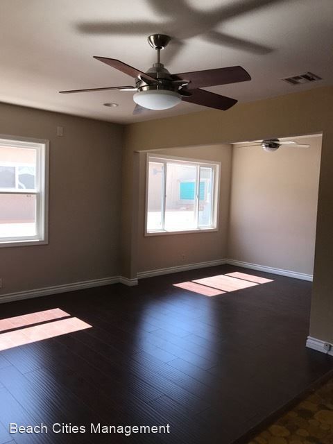 Building Photo - 3 br, 2 bath House - 4235 Paramount Blvd