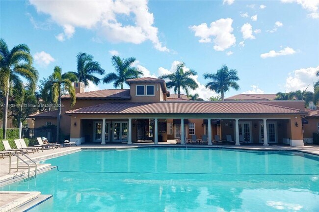 Foto del edificio - 14620 SW 15th St