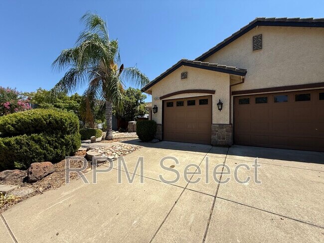 Building Photo - 9382 Mainline Dr