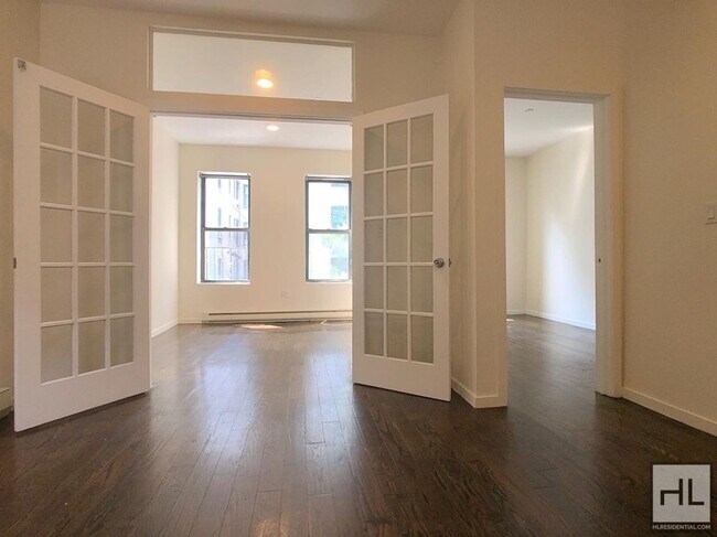 Building Photo - NOSTRAND AVENUE / Crown Heights 1-Bed