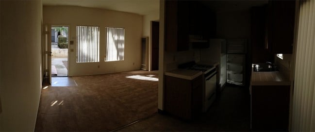Building Photo - 4327 Temecula St