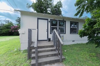Building Photo - 1716 Ethel Ave