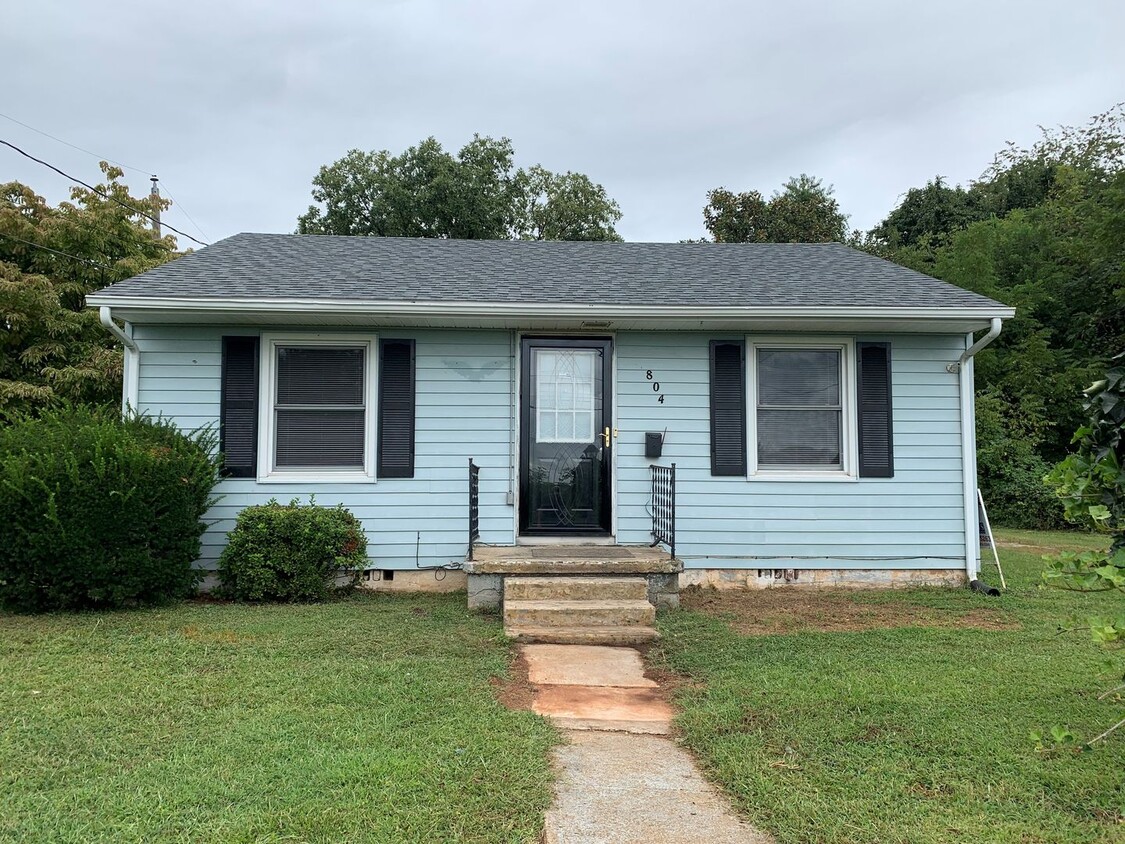 Primary Photo - One Level House in Altavista