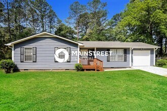 Building Photo - 6841 Cedar Dr