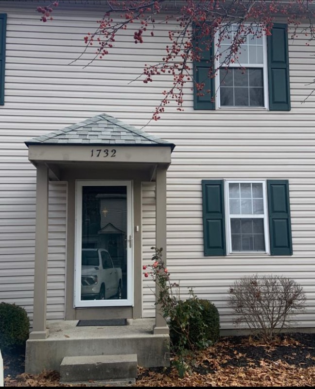 Primary Photo - 1732 Ridgebury Dr