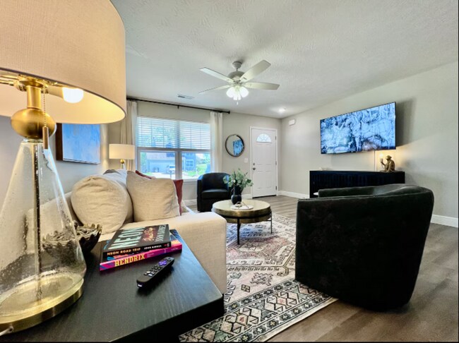 Foto del edificio - Brand New Equestrian getaway in Wilmington, Ohio