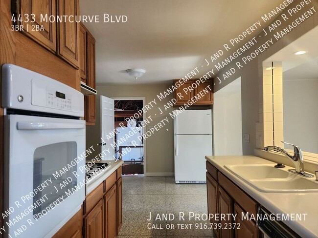 Foto del edificio - 3 Bedroom in Fair Oaks