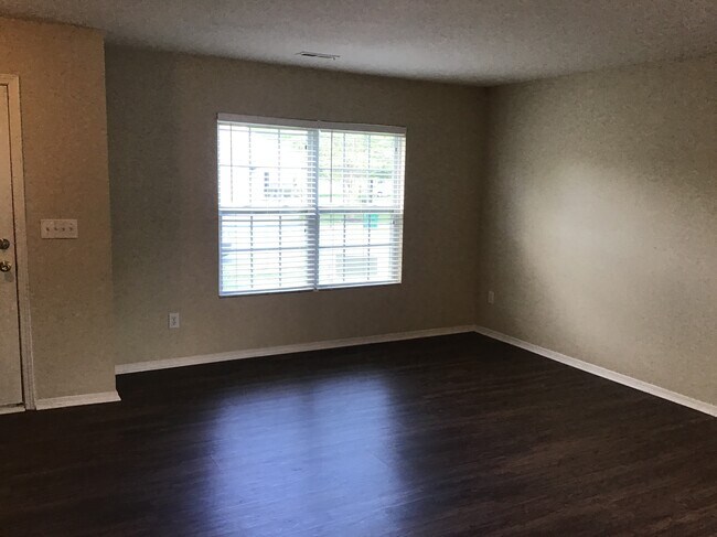 Foto del edificio - 12314 Hamilton Jones Drive