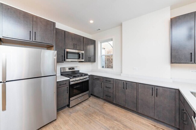 Foto del edificio - 2825 N Rockwell St