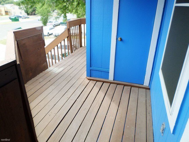 Foto del edificio - 2 br, 1 bath Apartment - 2202 leah Cove