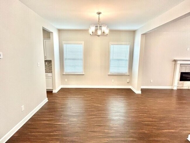 Building Photo - Now Leasing A 4 Bedroom 2.5 bath home in S...