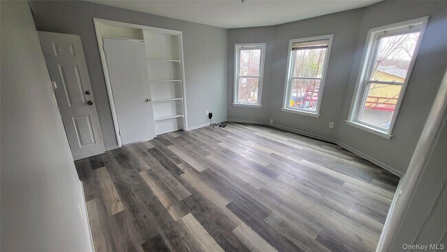 Foto del edificio - 174 South Ave