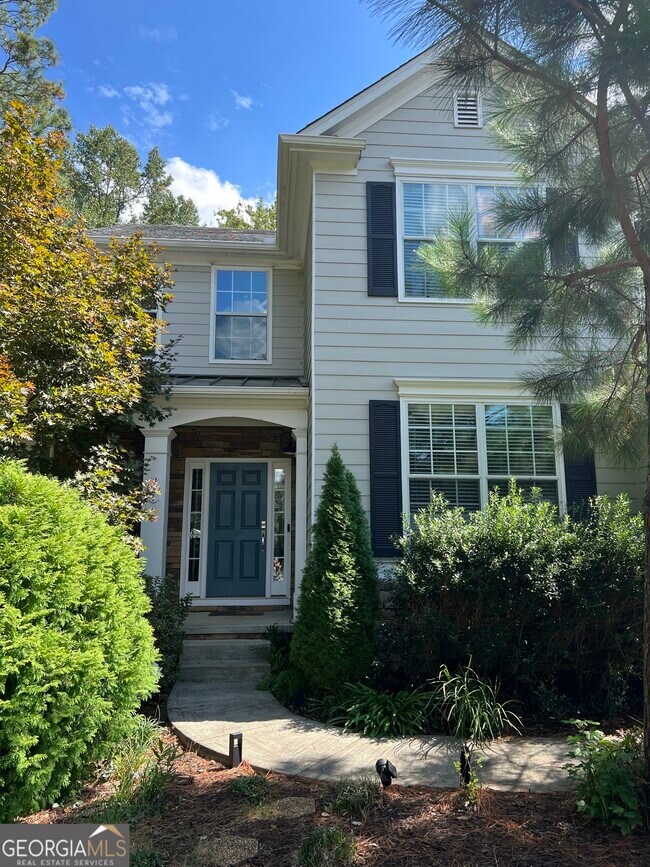 Building Photo - 701 Pine Grove Cir