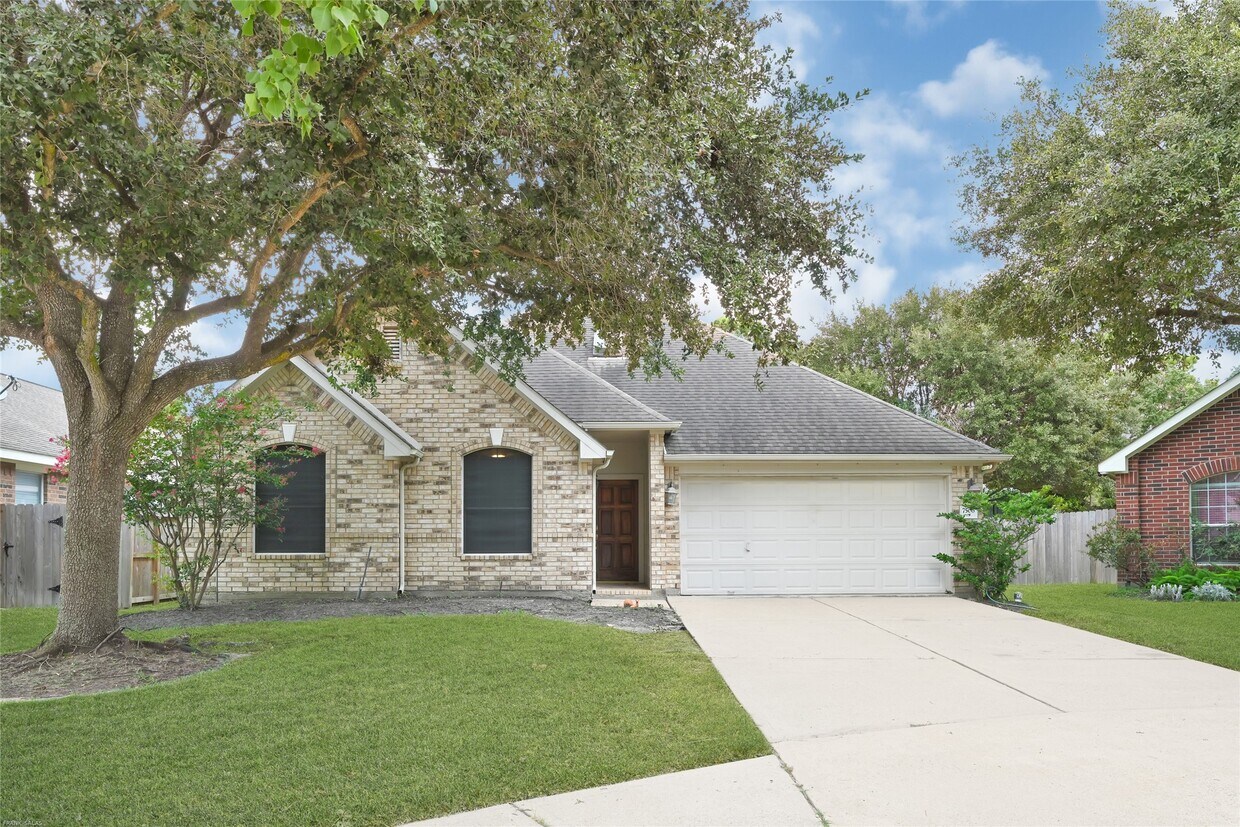 Foto principal - 7506 Alpine Park Ln