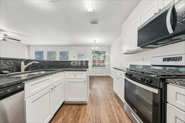 Building Photo - 9151 Autumn Harvest Dr