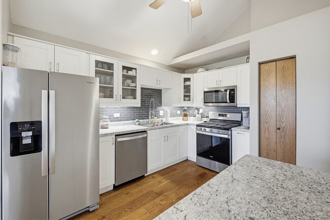 Building Photo - 17419 Yakima Dr