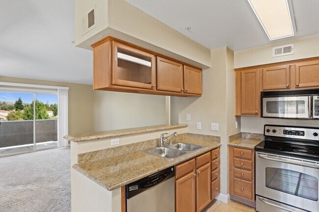 Foto del edificio - Gorgeous Condo in Folsom !