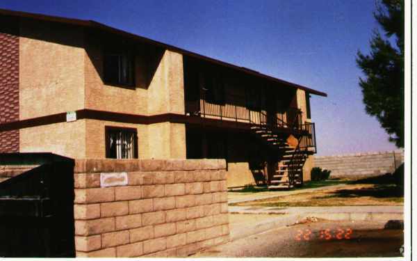 Foto del edificio - Arroyo Apartments