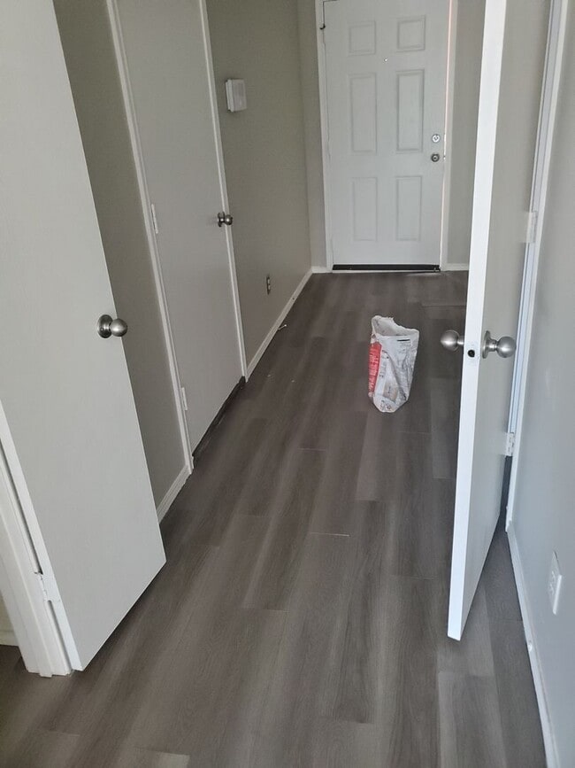 Building Photo - 3025 St Ursula Dr