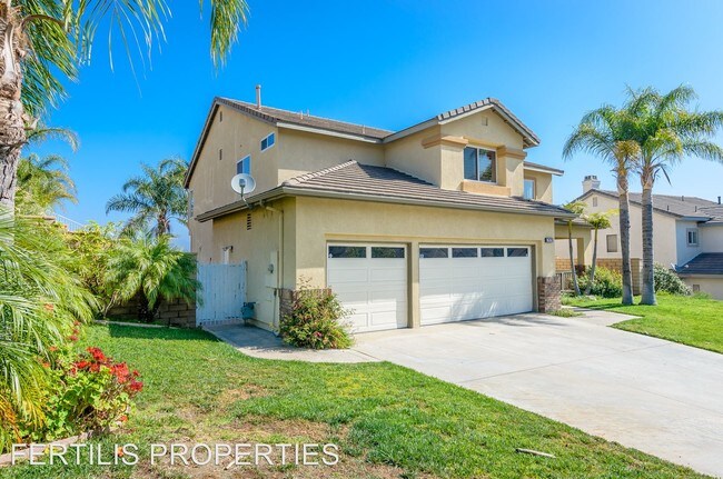 Building Photo - 16262 Skyridge Dr