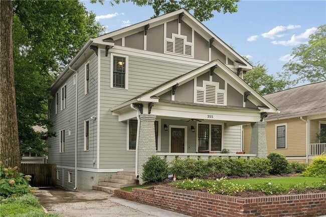 Building Photo - 355 6th St NE
