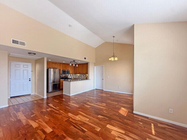 Foto del edificio - Charming 2BR/2BA Condo in Chula Vista!