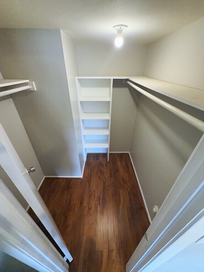 Foto del edificio - 2210 Dorrington St