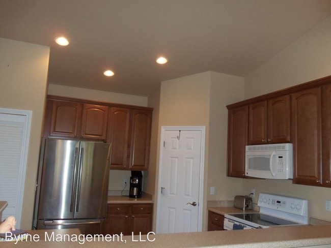 Building Photo - 2740 Harvest Ridge Hts