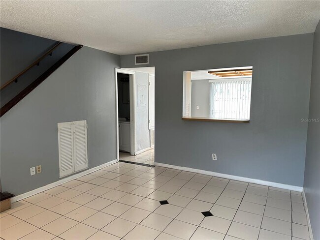 Building Photo - 12030 Pepperdine Pl