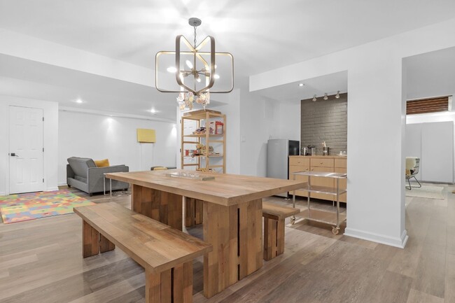 Kitchen and dining - 7902 Carteret Rd