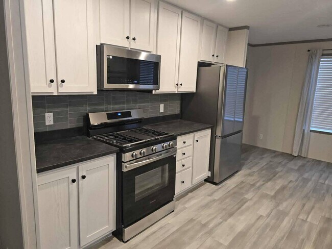 Foto del edificio - 613 Polk St