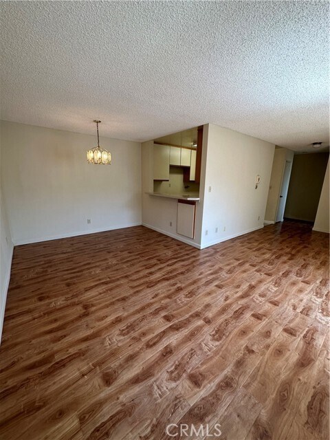 Foto del edificio - 420 W Milford St