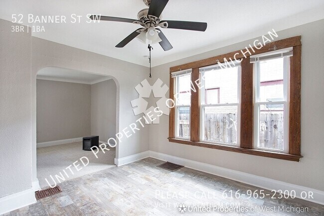 Building Photo - Available Now | 3 Bedroom Home on the SW S...