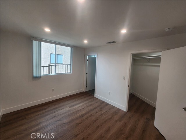 Building Photo - 2534 Community Ave