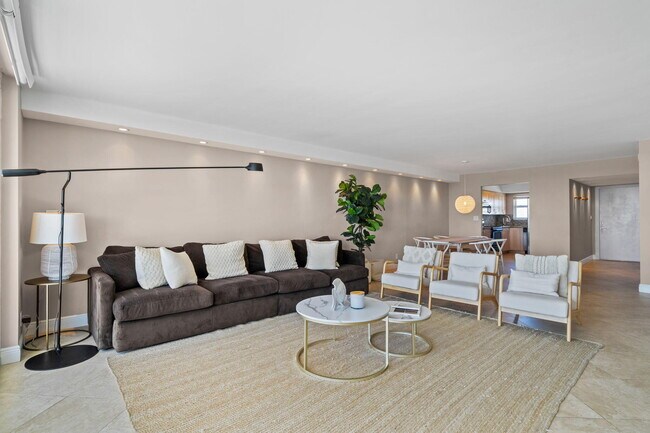 Foto del edificio - 511 Bayshore Dr