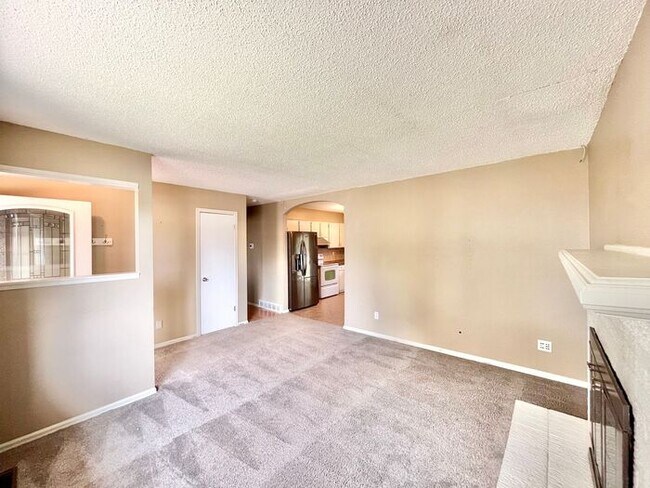 Foto del edificio - Charming Cottage-Style Ranch with Private ...