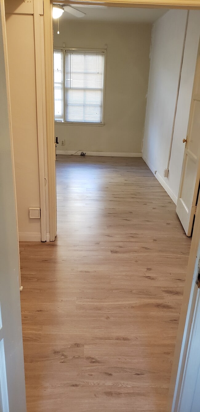 3616 E 2nd St Unit 2, Long Beach, CA 90803 Apartments in Long Beach