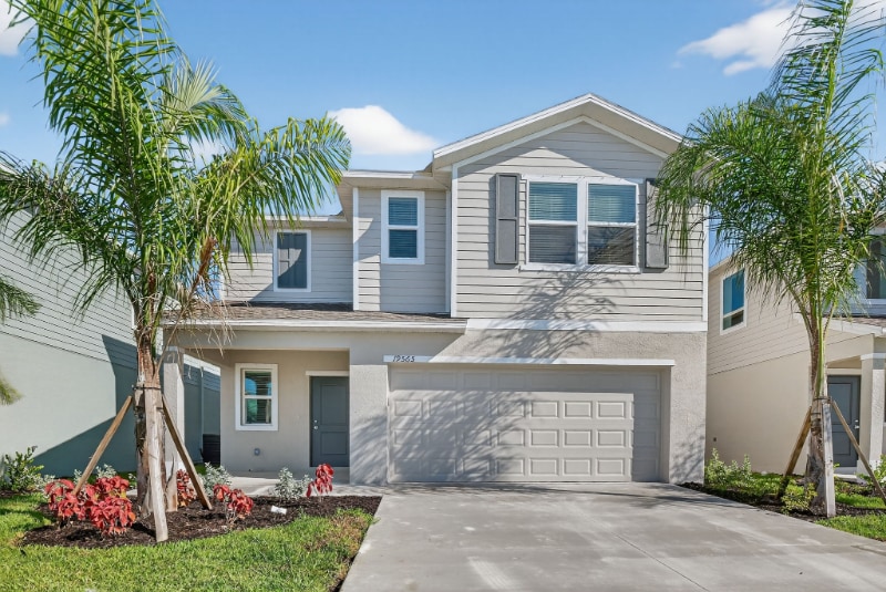 Foto principal - 19565 Fairhill Ct