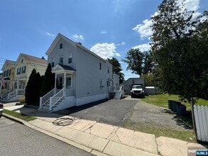 Building Photo - 24 Parker Ave