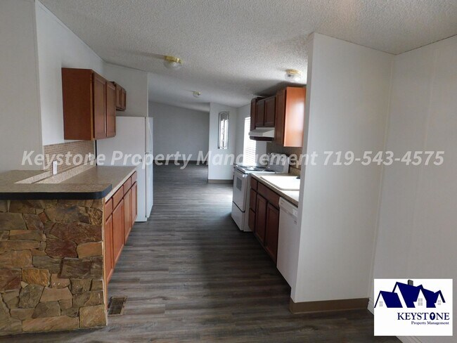 Foto del edificio - 710 S Walton Dr