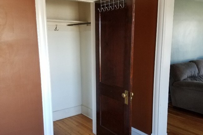 Bedroom 2 closet - 1706 E Gibson St