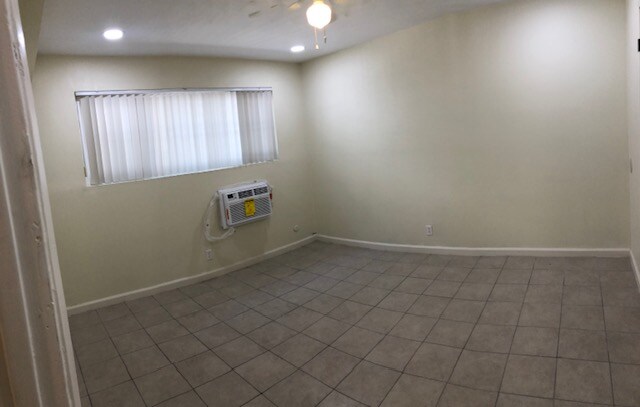 Foto del edificio - 14609 Saticoy St