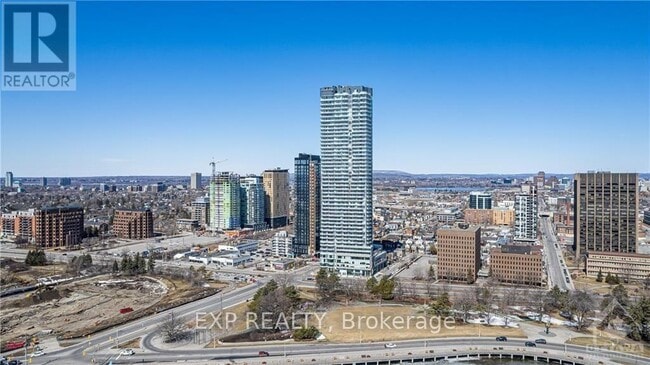 Building Photo - 805-1805 Carling Ave