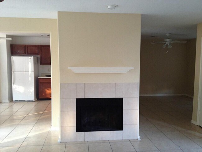 Building Photo - 6618 Grand Haven Dr
