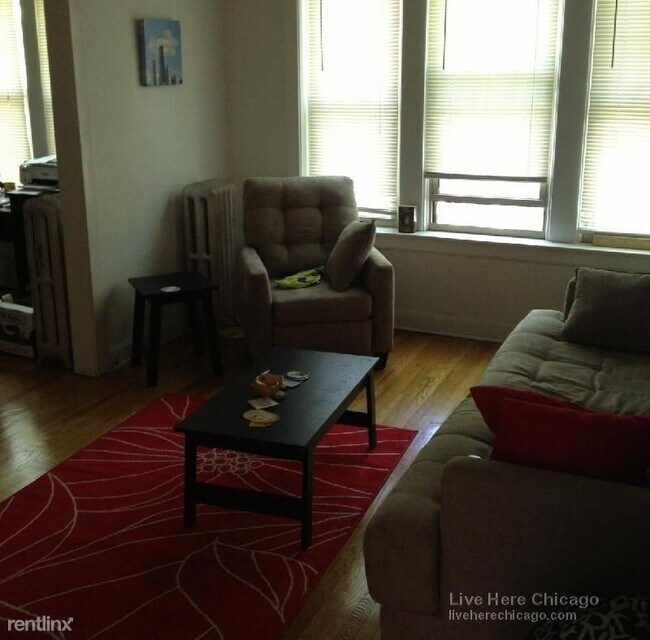 Foto del edificio - 5106 N Winchester Ave