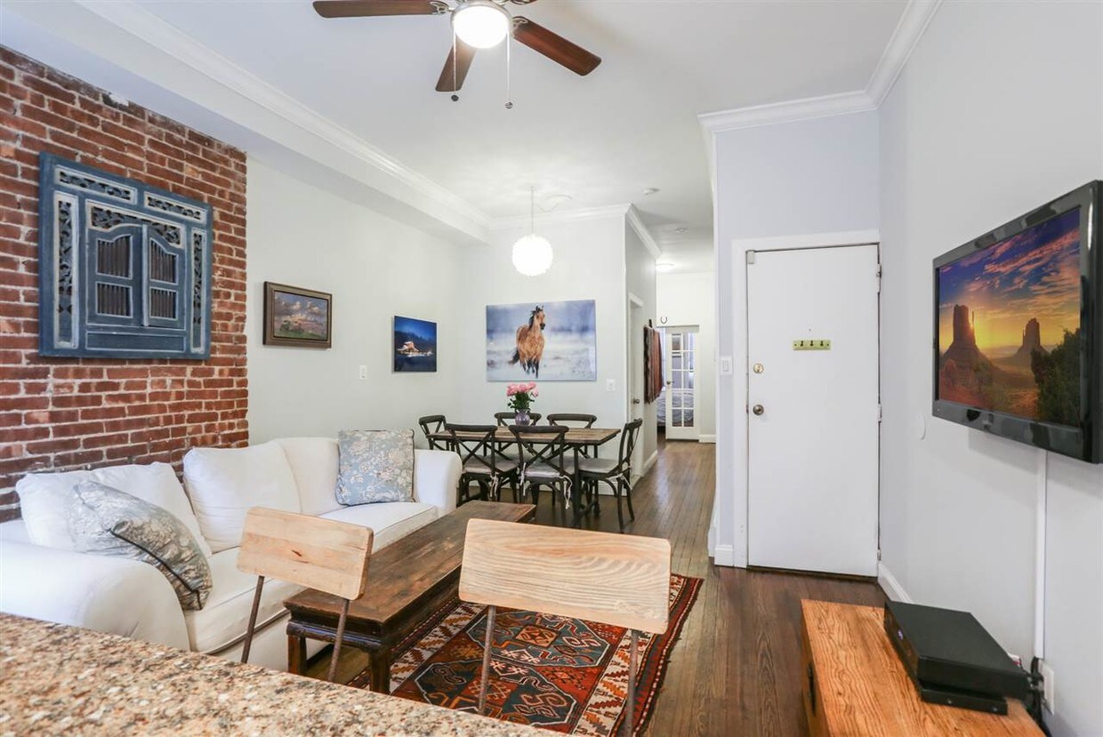Foto principal - 706 Willow Ave